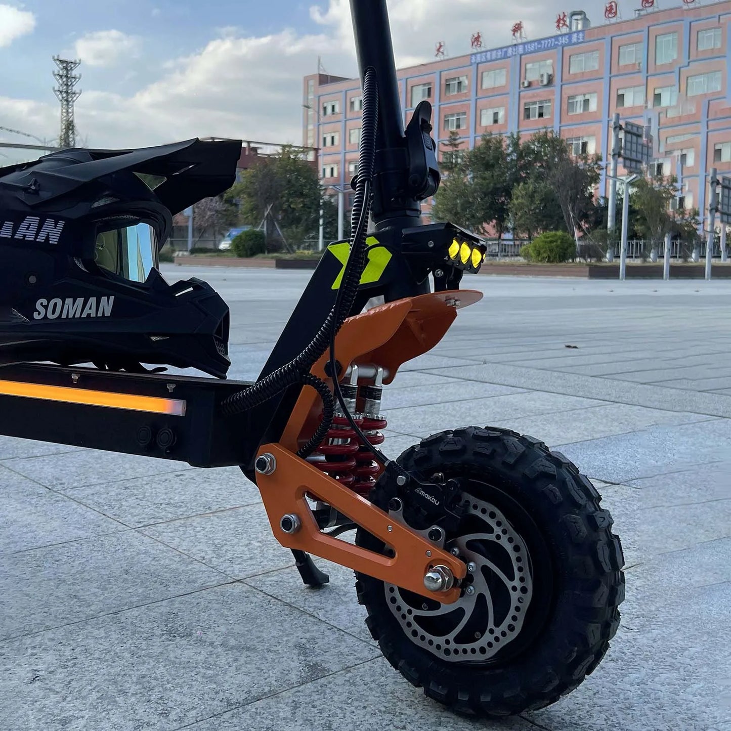 2024 New 6000W 60V 40V Dual Motor Electric Scooter Dual Suspension Shock Absorption Maximum Speed 95km/h 11 inch Off-Road Tyres